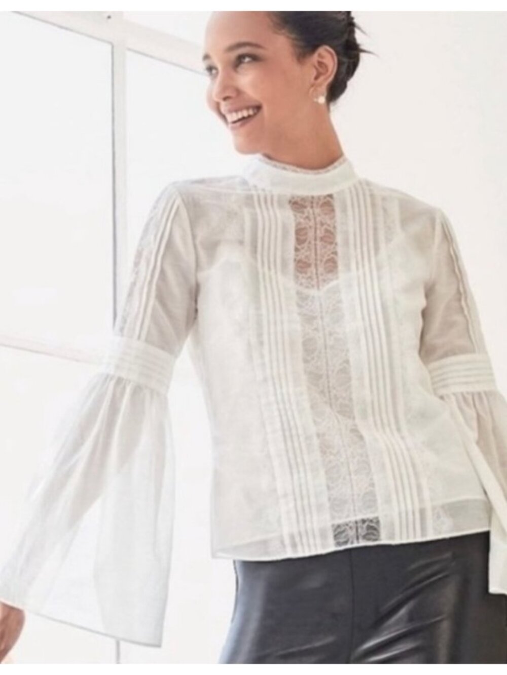 White House Black Market Long Bell Sleeve Lace Blouse sz 4 - Picture 2 of 12